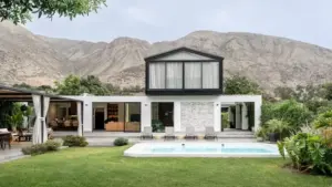 Berna House by Hiro Arquitectos Challenges Traditional Peruvian Construction with Exposed Brick and Lime Wash