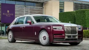 Bespoke Masterpiece: The Rolls-Royce Phantom Hummingbird Features Intricate Art Crafted From Dozens of Pieces of Abalone Shell