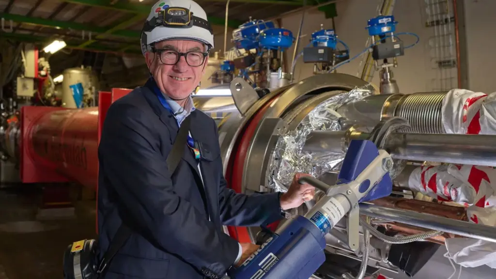 CERN Begins Historic Upgrade of Large Hadron Collider’s Inner Triplet Magnets for HiLumi Era