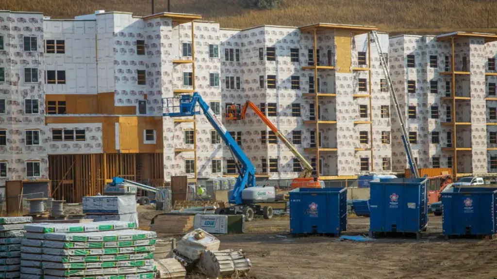 U.S. Mayors Issue Urgent Warning as Housing Costs and Inflation Drive a National Affordability Crisis