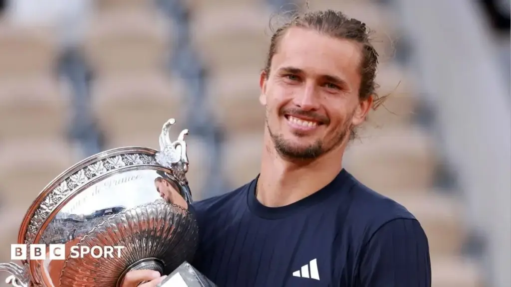 Alexander Zverev Clinches Year-End World Number One Ranking Following Alcaraz’s Shanghai Exit