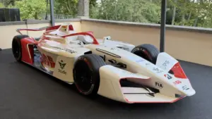 Bridgestone Returns to FIA Racing with Formula E Partnership and Revolutionary ‘Typhoon’ Wet Weather Tire