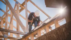 Homebuilder Confidence Plunges to 14-Year Low as Mortgage Rates Soar