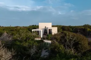 KatNap House by Nutum Estudio: A Contemporary Coastal Refuge on the Shores of Sisal