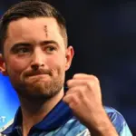Luke Humphries Advances to World Grand Prix Quarter-Finals as Veteran Stars Hold Firm in Leicester