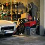 Automotive News