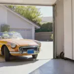 Automotive News